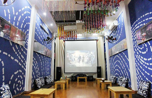 Trang trí quán cafe bóng đá hấp dẫn khách đến
